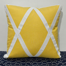 Load image into Gallery viewer, Sunbrella Trellis Pillow in Buttercup/White