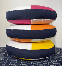 Load image into Gallery viewer, Sunbrella Splits Circle Pillow in Aruba/Sunflower