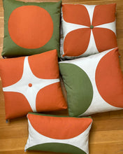 Load image into Gallery viewer, Sunbrella Mod Flower Pillow in Cayenne/Cilantro
